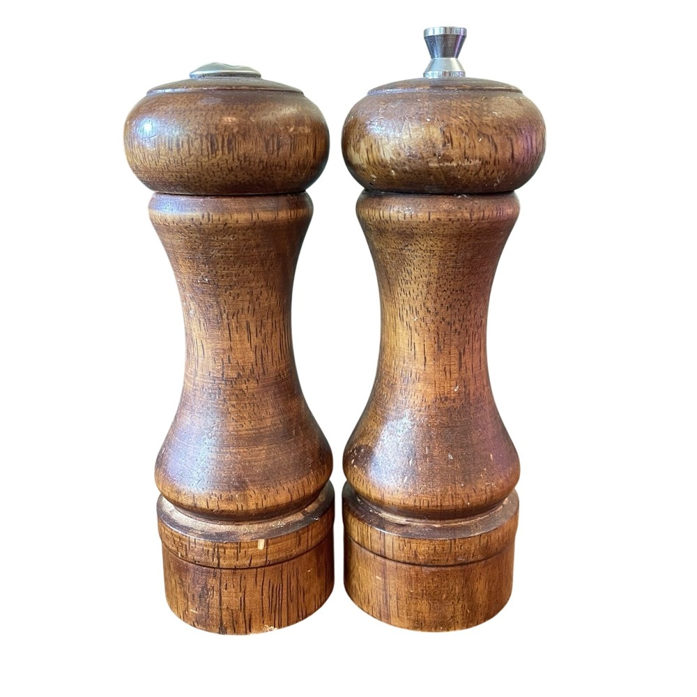 Mr. Dudley Salt Pepper Shaker Grinder Wood Brown Vintage